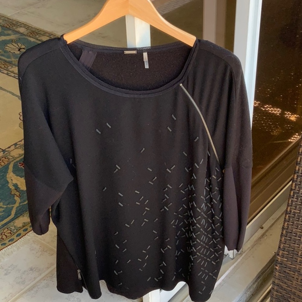 Eli Tahari Black Top